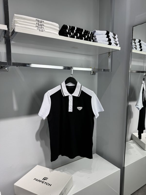 Prada Polo Yaka
