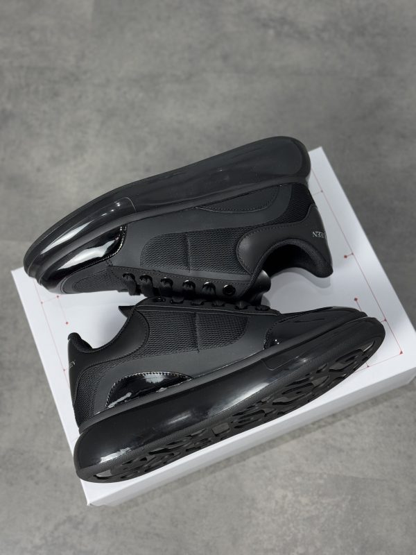Alexander McQUEEN