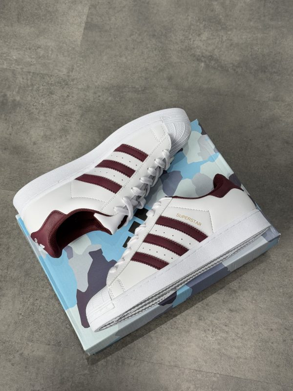 Adidasm Superstar