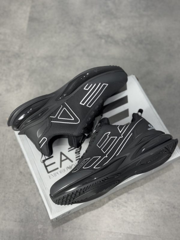 EA7