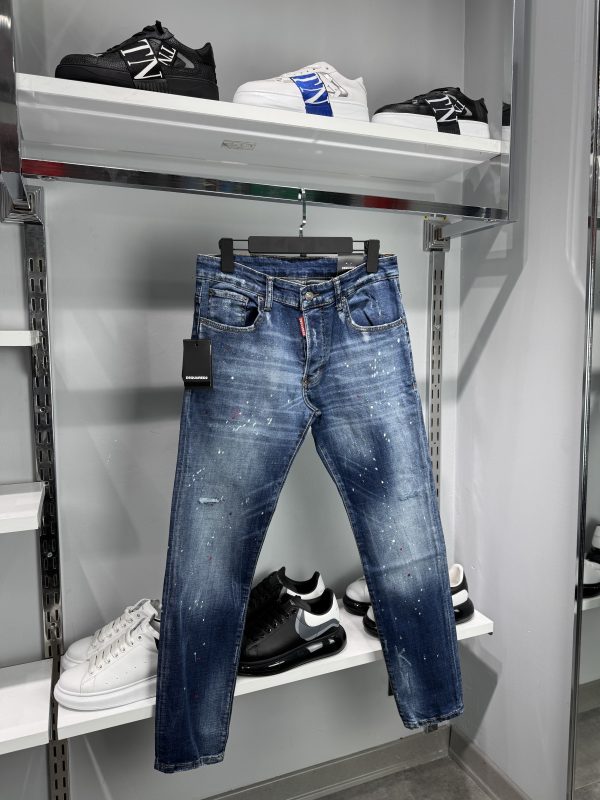 DsQuared2